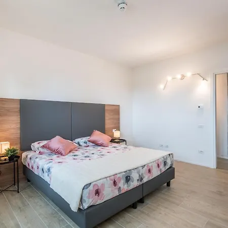 Apartment Cozy In With Sauna